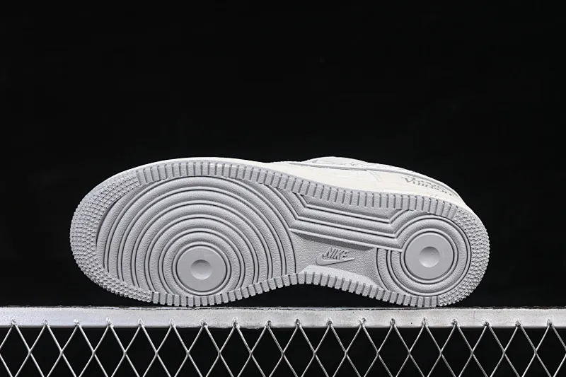 All categories Nk Air Force 1 Air Force series Nk Air Force 1 Low Air Force low-top Nike Air Force 1'07 Low LV co-branded presbyopia Air Force 1 low-top casual sneakers LV2288-001